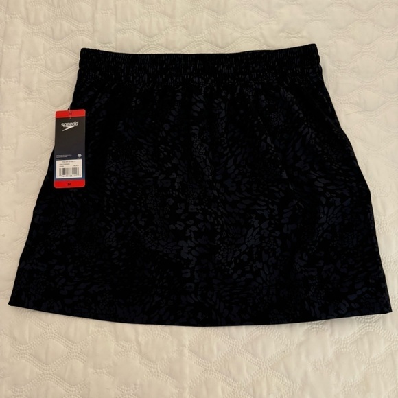 Speedo Woven Skort Women’s X-Large Black UPF50+ Tennis Pickleball Swimming NWT - Picture 9 of 11